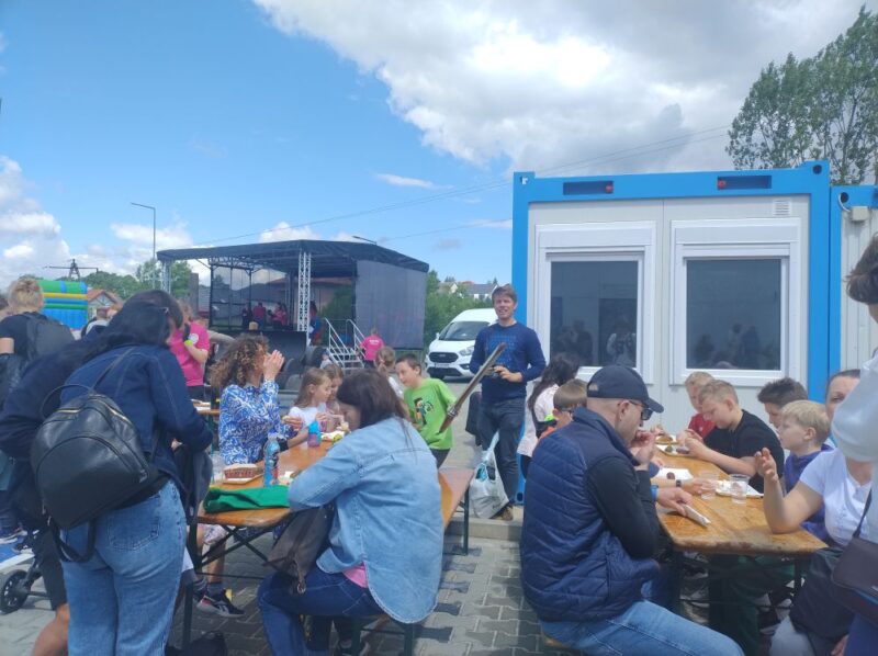Strefa gastronomiczna na pikniku
